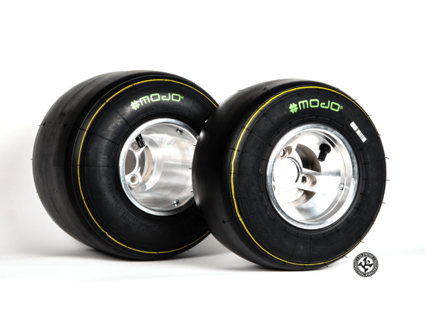 Mojo D5 Prime slick set